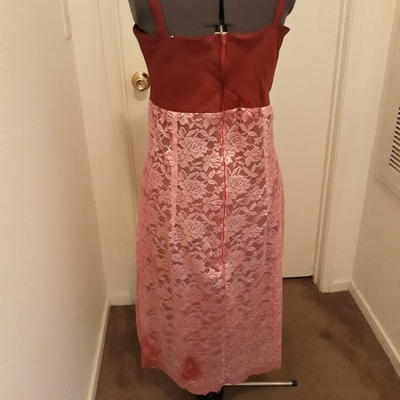 Dress - Picture 2 of 3